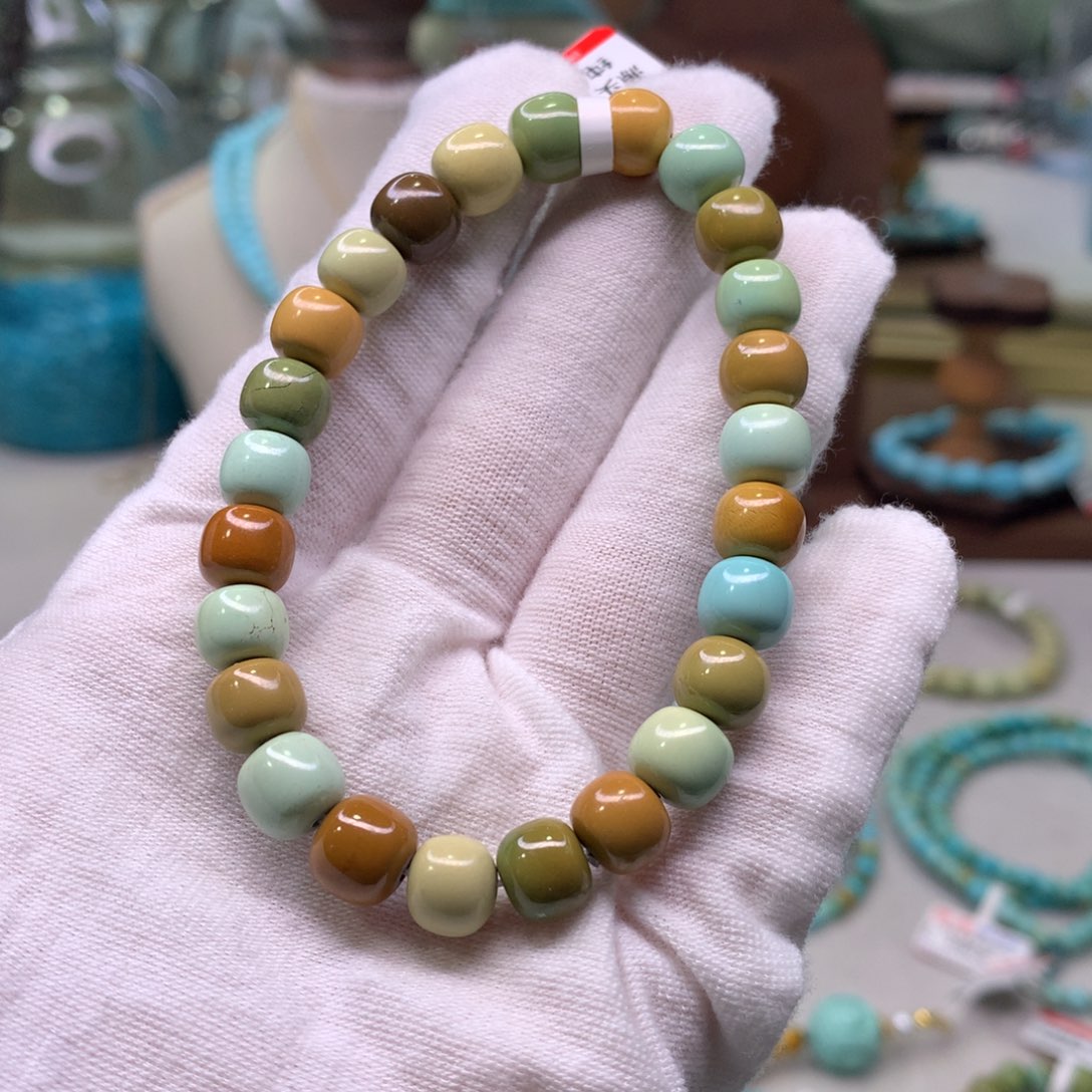 绿松石配饰未镶嵌