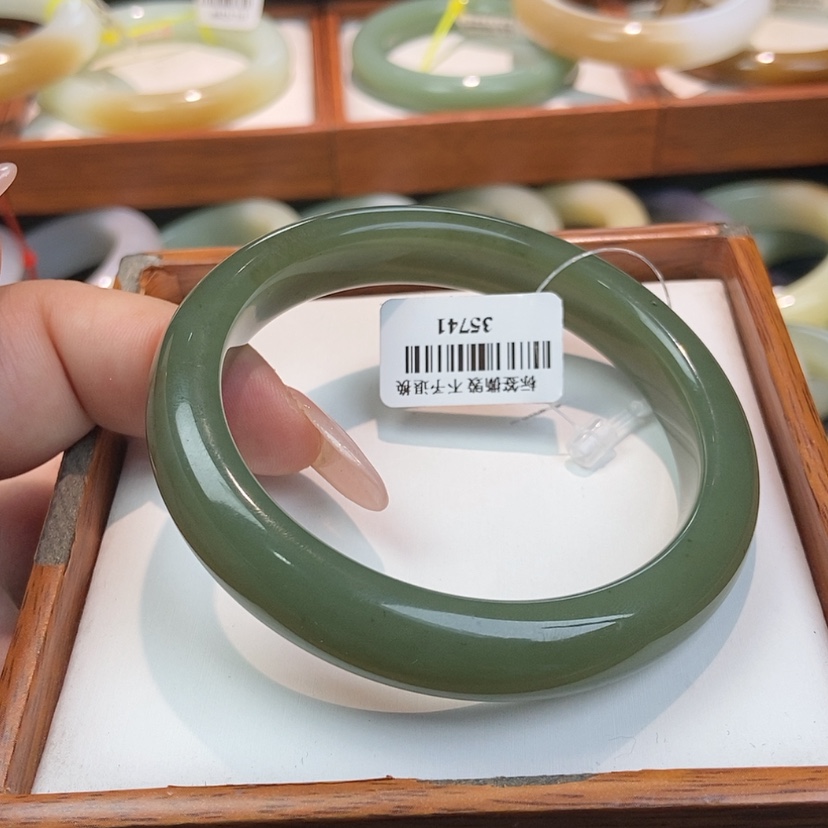 【闪购商品】和田玉未镶嵌手镯57.9