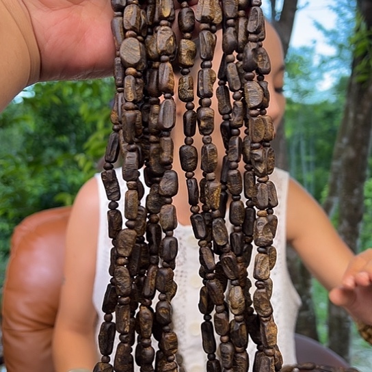 手串沉香流油王沉水铁头0.8多样性发货1条