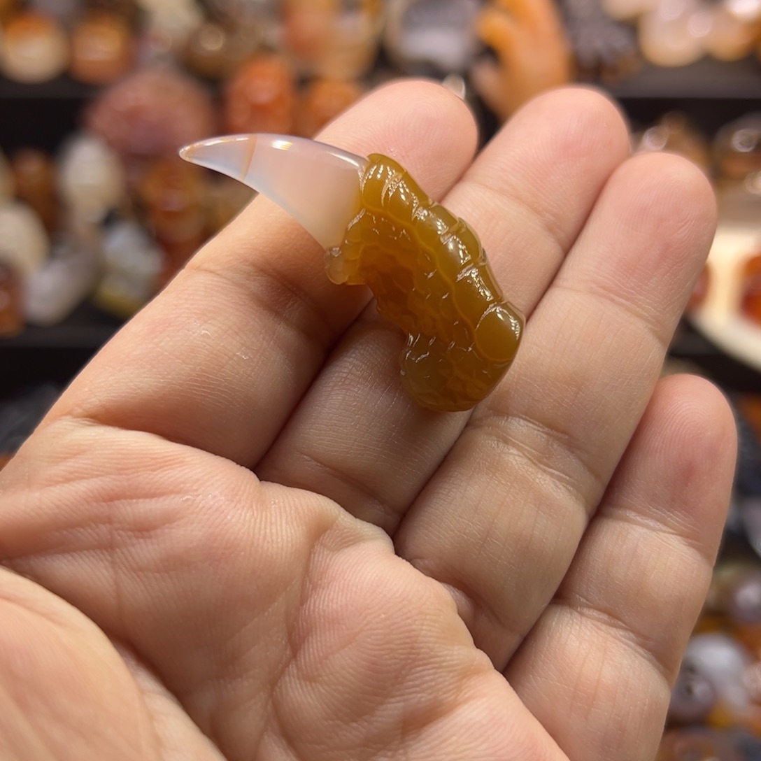 玛瑙/玉髓未镶嵌手玩/摆件/挂件