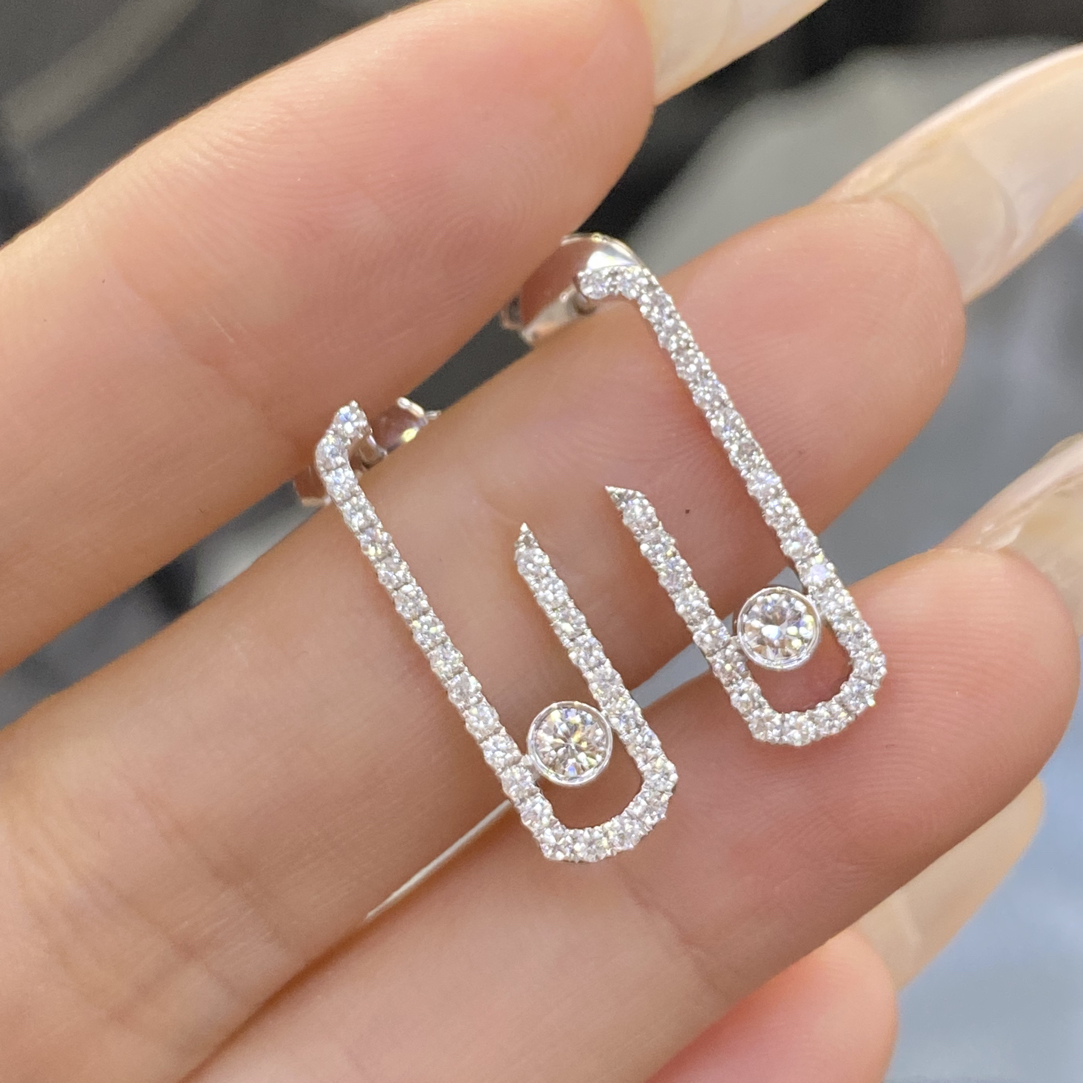 18k金天然钻石灵动耳钉13（101）