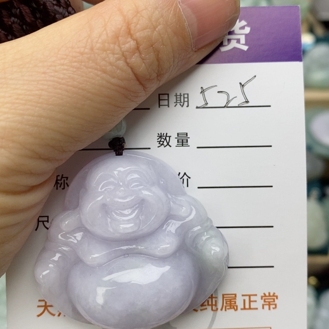 翡翠颈饰未镶嵌佛公