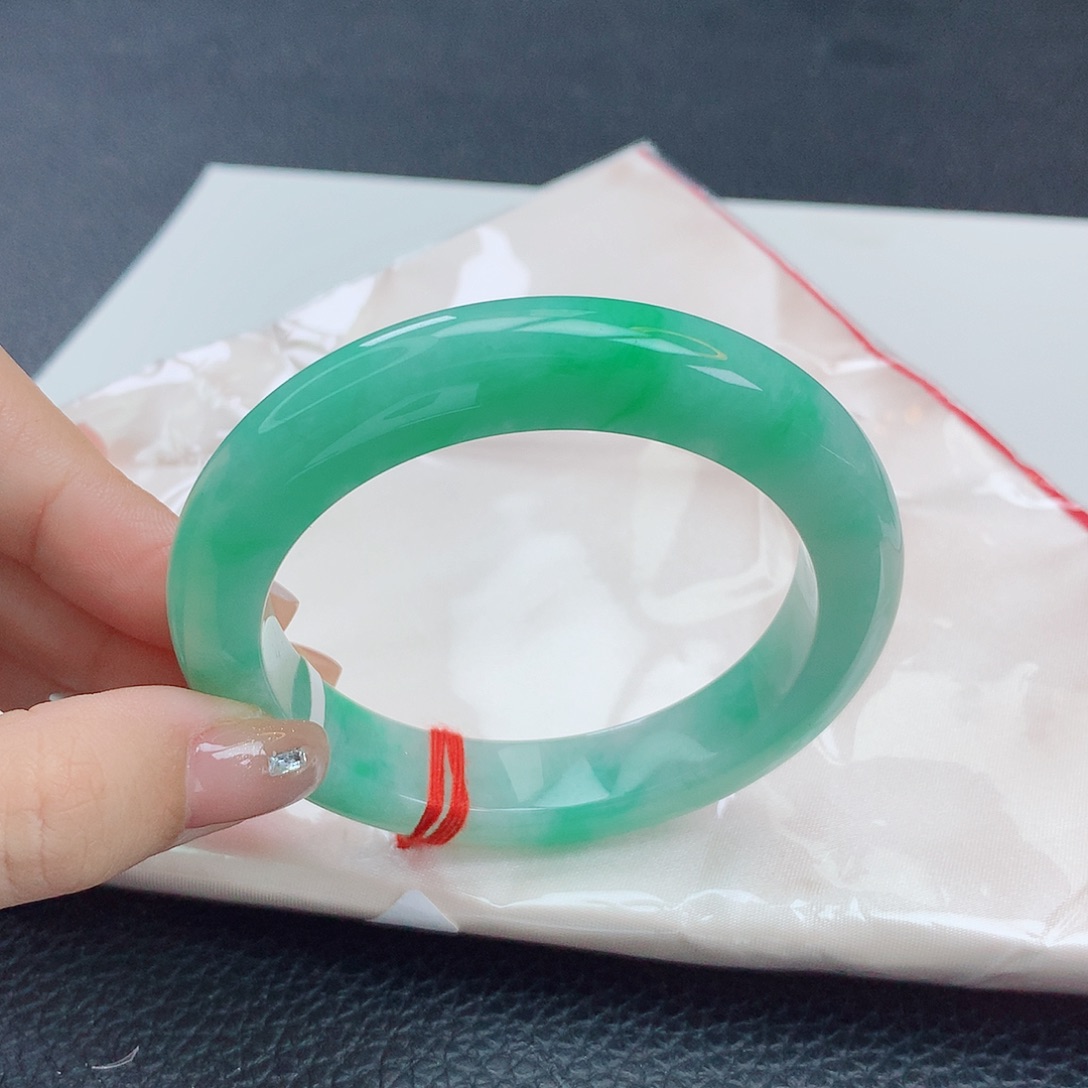 翡翠手镯未镶嵌翡翠A05233405