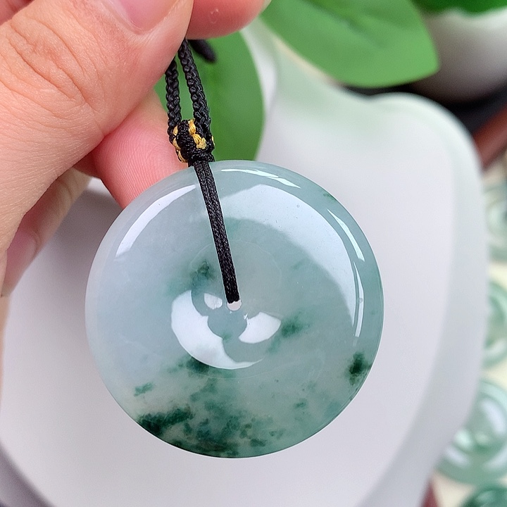 颈饰未镶嵌翡翠平安扣 36.1x6.5mm
