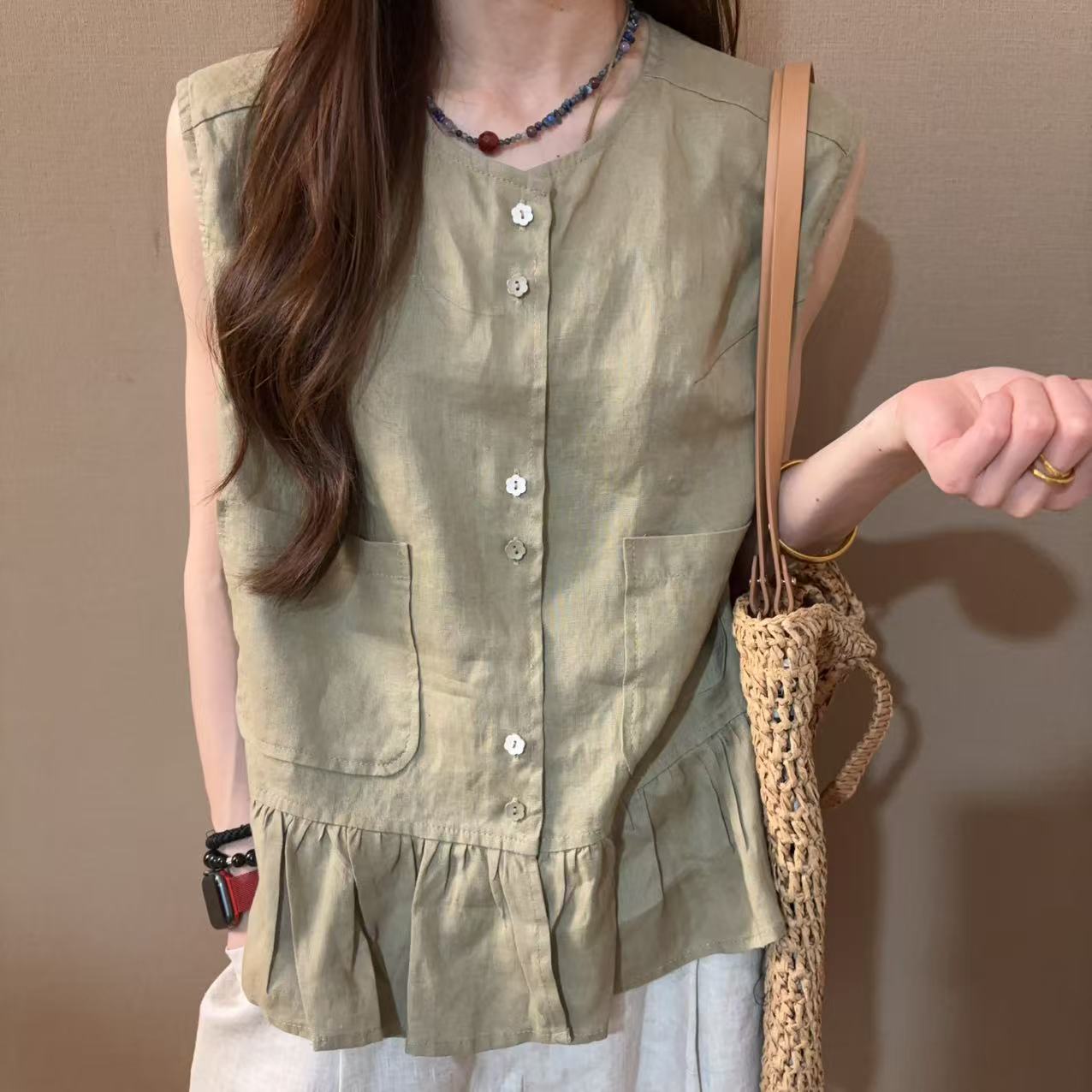 韩系荷叶边背心小衫