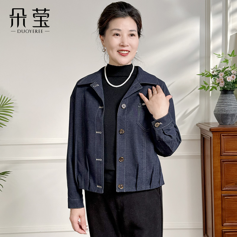 中年妈妈洋气短款牛仔外套女2025新款大码宽松小个子休闲夹克19