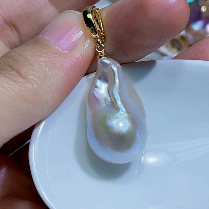 颈饰未镶嵌淡水珍珠