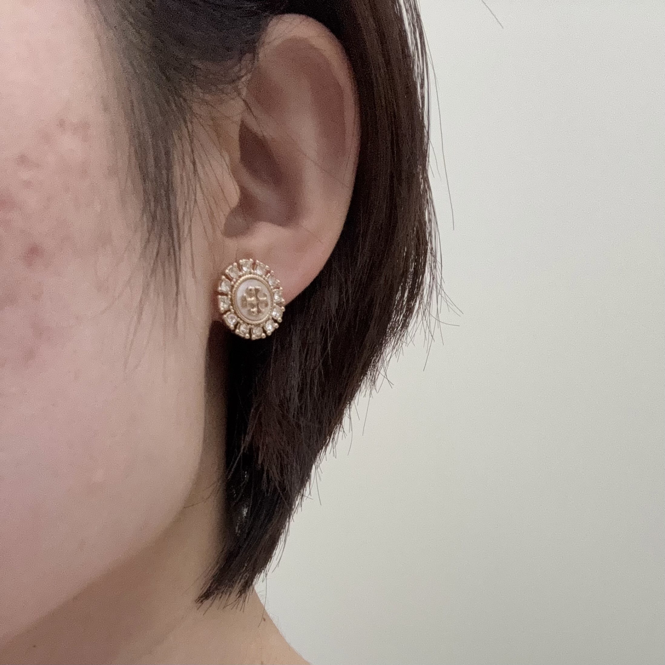合金耳饰 太阳花贝母满钻耳钉