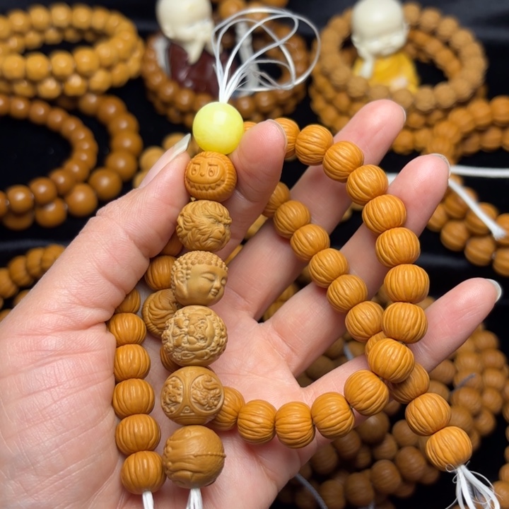 小***丶吊坠猴头核桃111111111111111