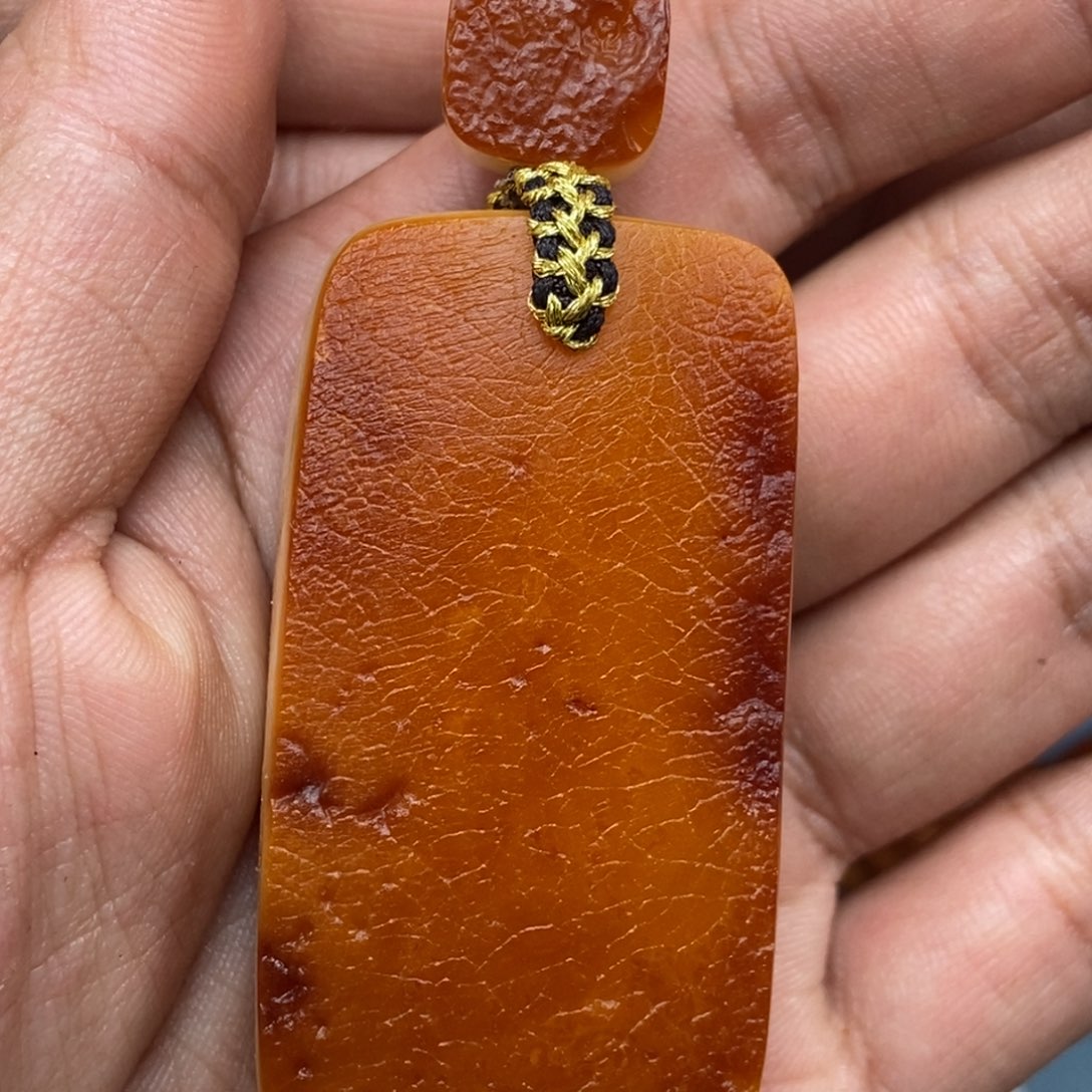 乂****定制琥珀未镶嵌蜜蜡原石定制