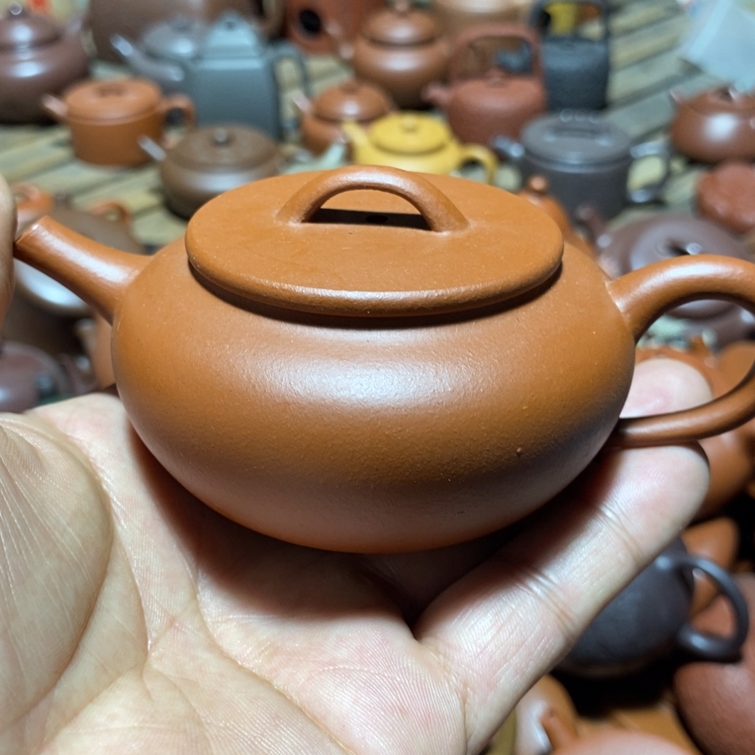 紫砂茶壶欢迎各位光临惠顾