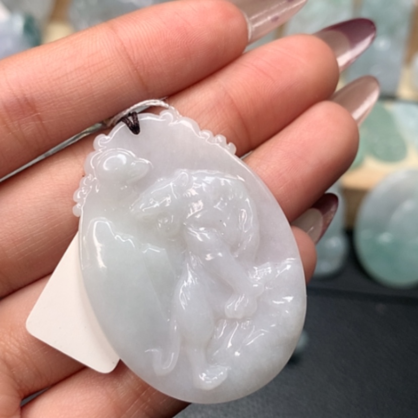 【闪购商品】翡翠颈饰未镶嵌生肖虎牌吊坠