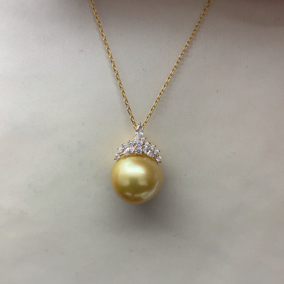 海水珍珠颈饰18K金镶嵌13-14南洋金珠冰雪女王吊坠