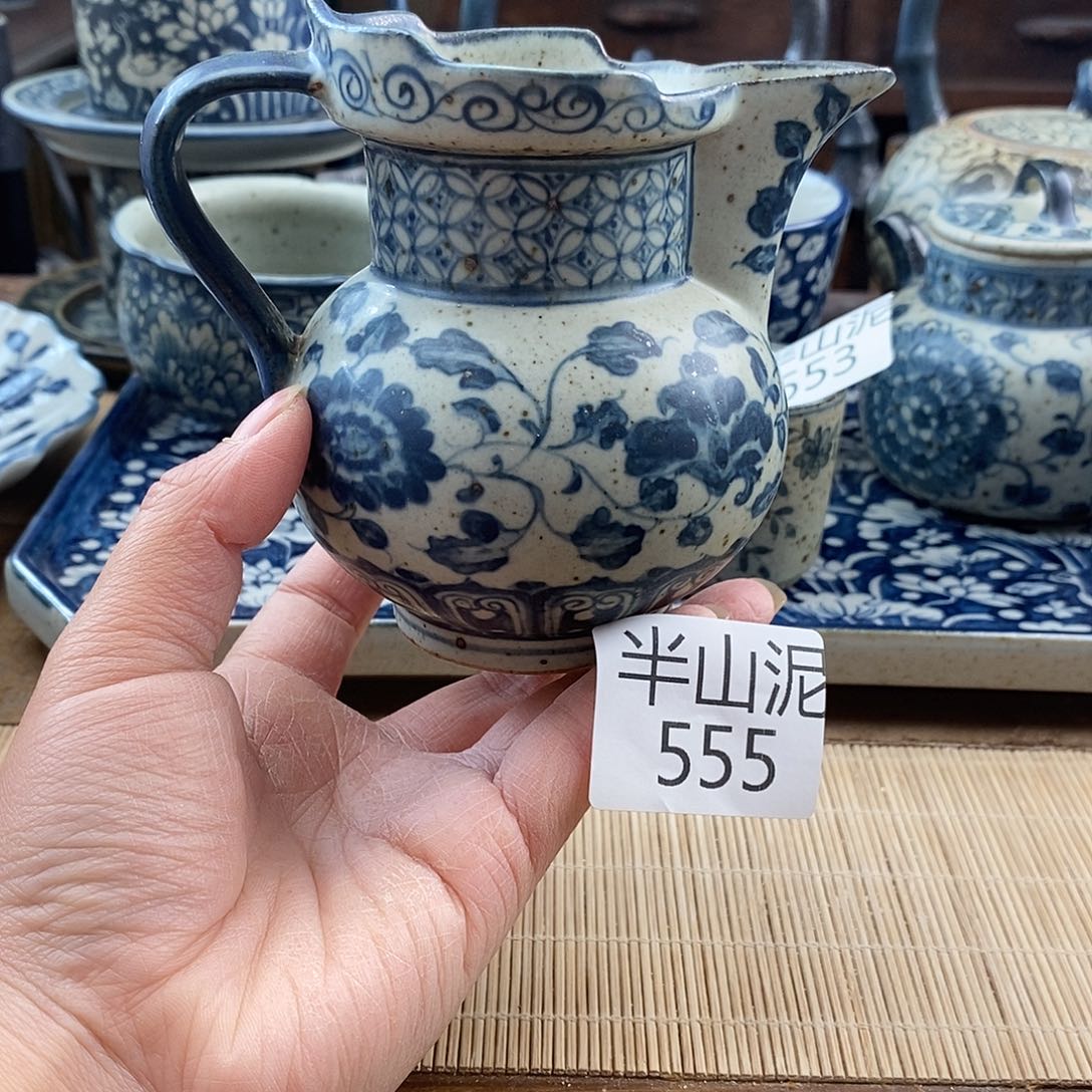 手工手绘青花陶瓷