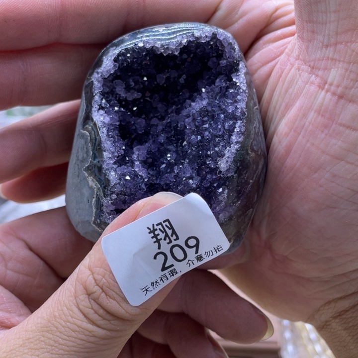 未镶嵌水晶大型摆件（非配饰）