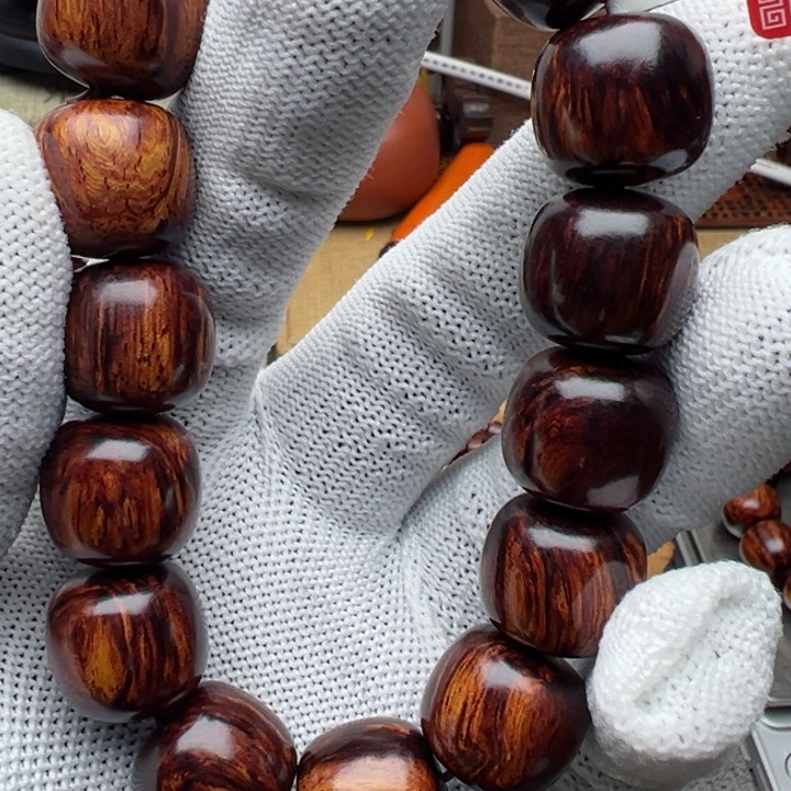 奶***丫木海南红降1516老型黑金一档