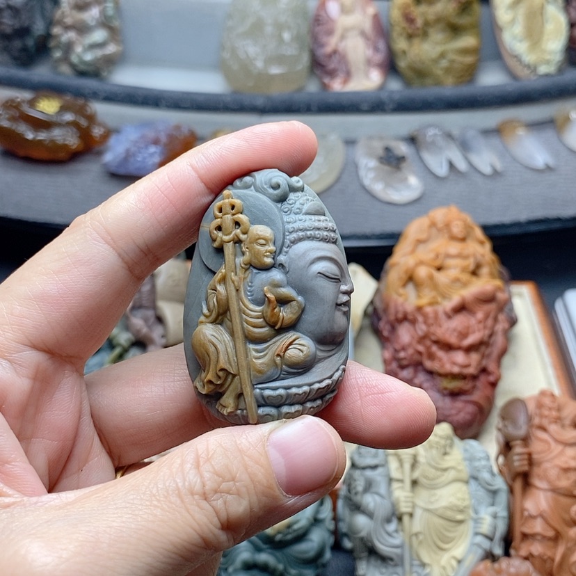 【闪购商品】定制石英质玉吊坠未镶嵌