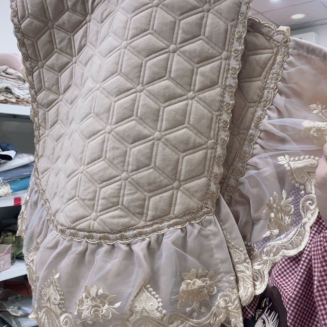 皮革快乐大本营在这里是什么