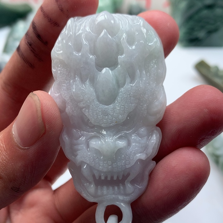 翡翠未镶嵌颈饰保真天然a货翡翠