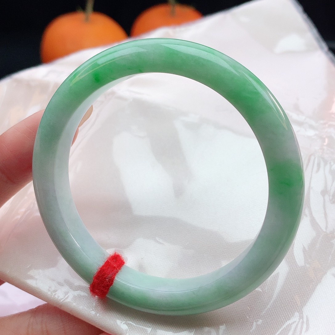 翡翠手镯未镶嵌56圈口882151