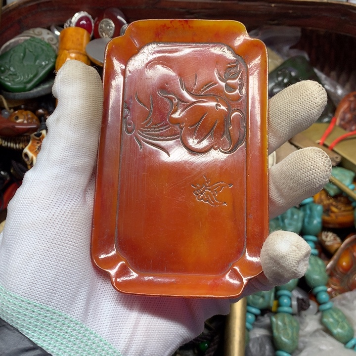 一***树手工艺品琉璃头发不小心涂掉下来砸我