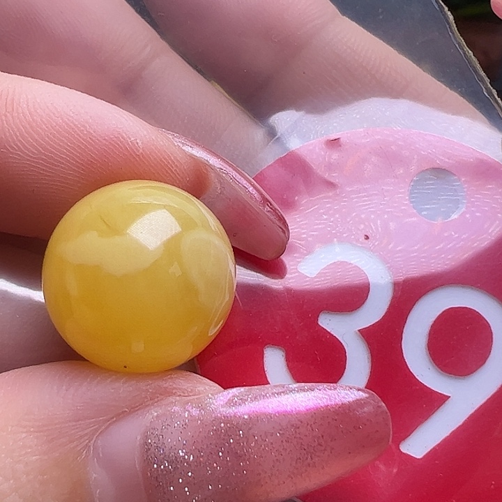 未镶嵌蜜蜡裸石微花粉14.6mm鸡油黄圆珠