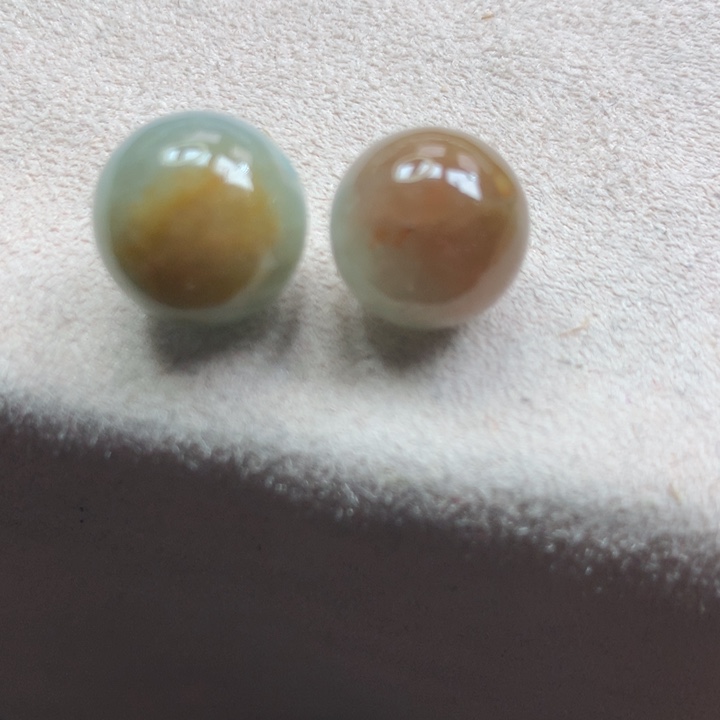 翡翠颈饰未镶嵌吊坠