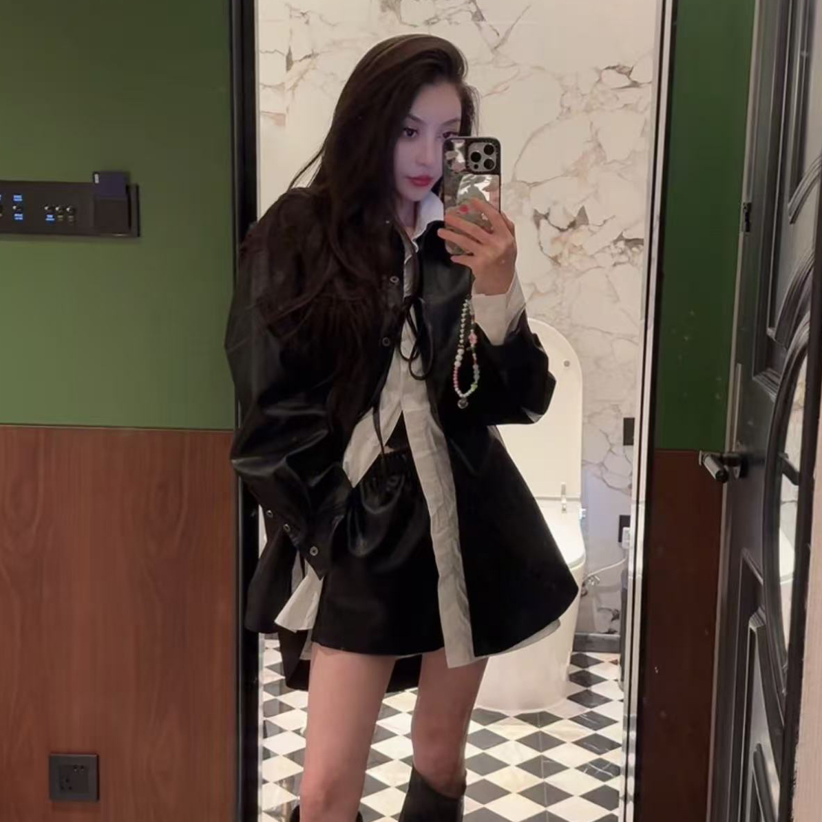 6651 软皮衣复古设计外套炸街短裤套装3395白衬衫