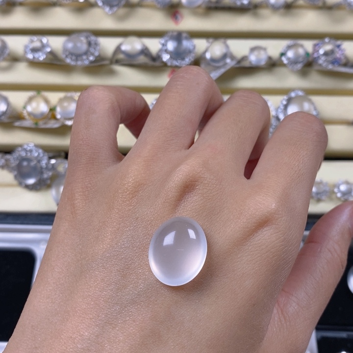 千***.石英质玉银S925镶嵌颈饰