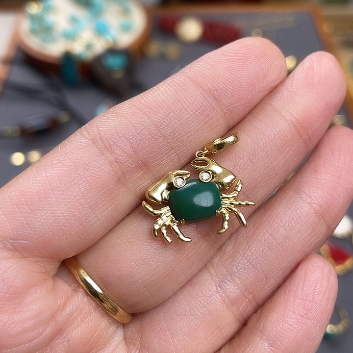 绿松石18K金镶嵌耳饰