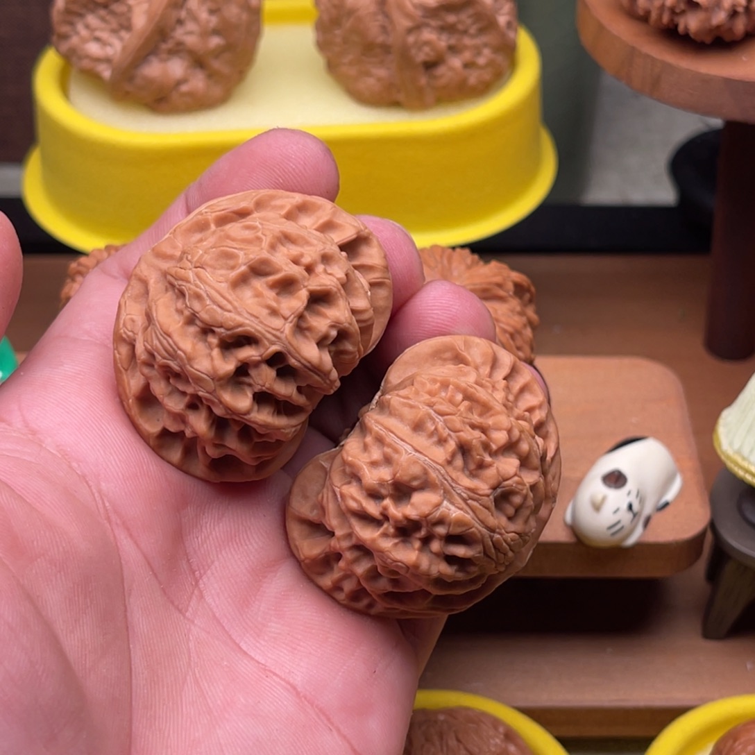 文玩核桃吊坠45宫灯