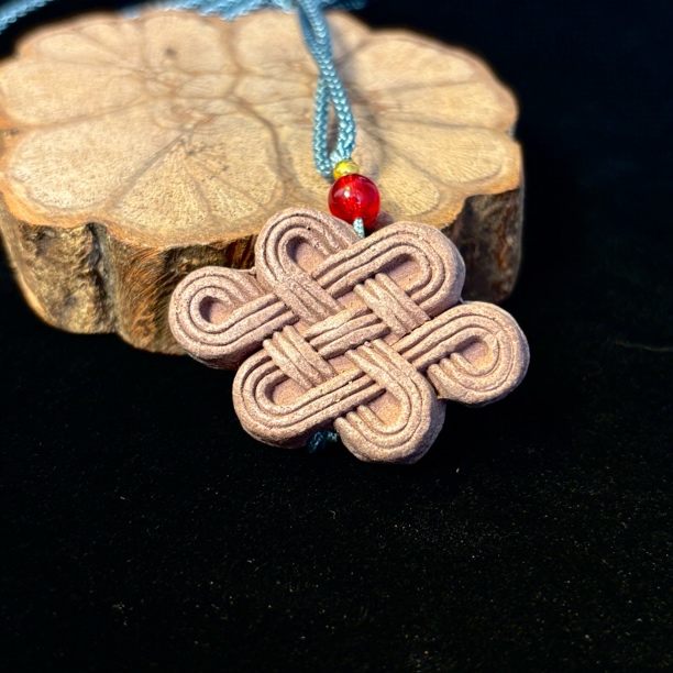 中国结紫气东来龙涎合香牌