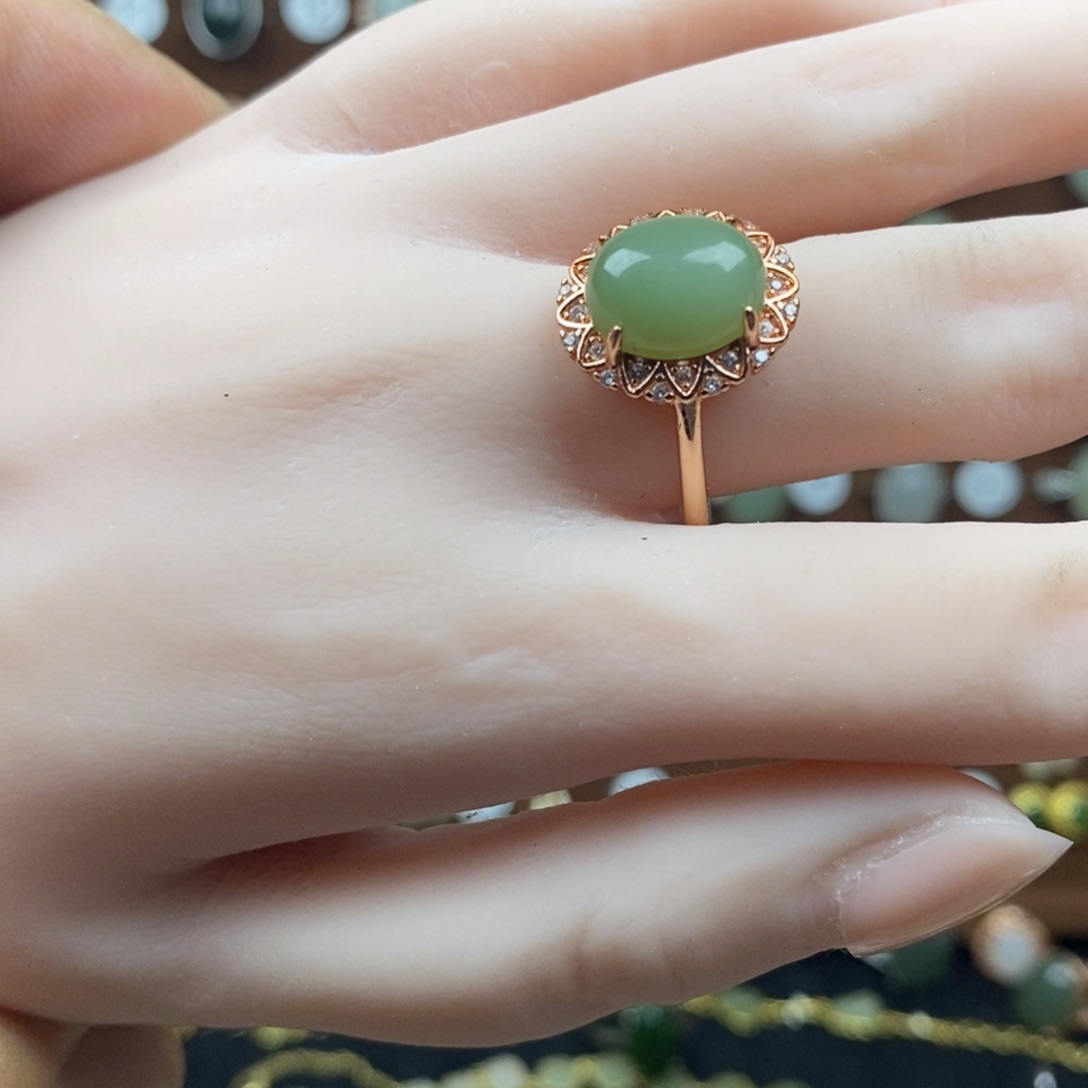 和田玉（碧玉）戒指合金