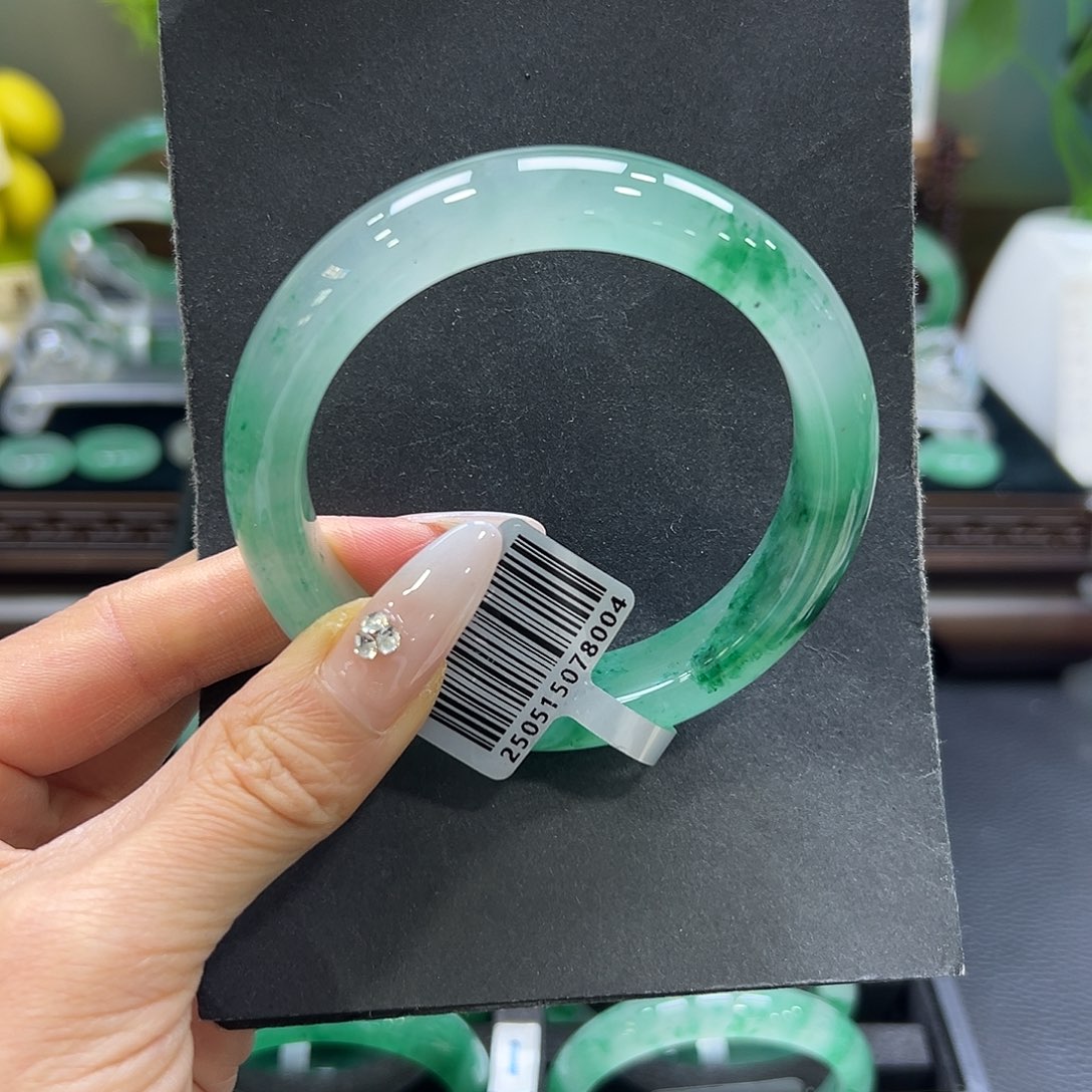 石英质玉（非洲翠）未镶嵌手镯58-59