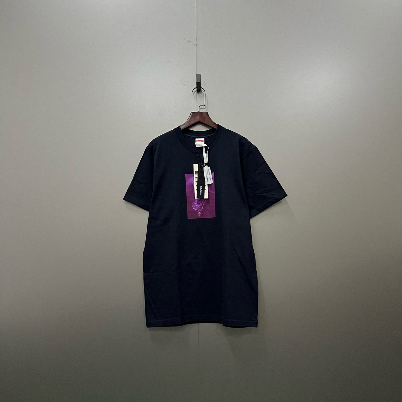 (ll) Supreme 耳朵印花短袖 S码/98新/无配件 bc003490