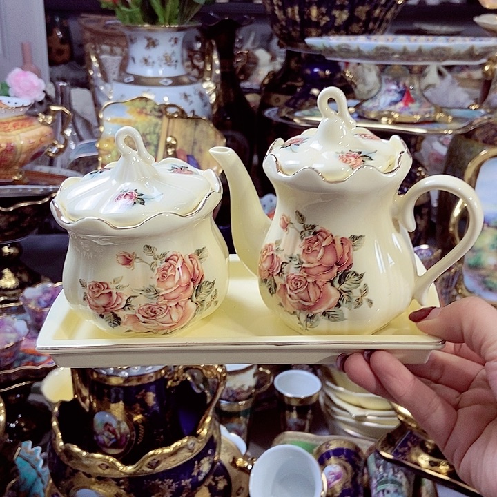 壶………………………………………