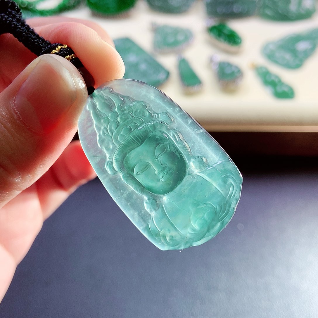 【闪购商品】翡翠未镶嵌颈饰天然