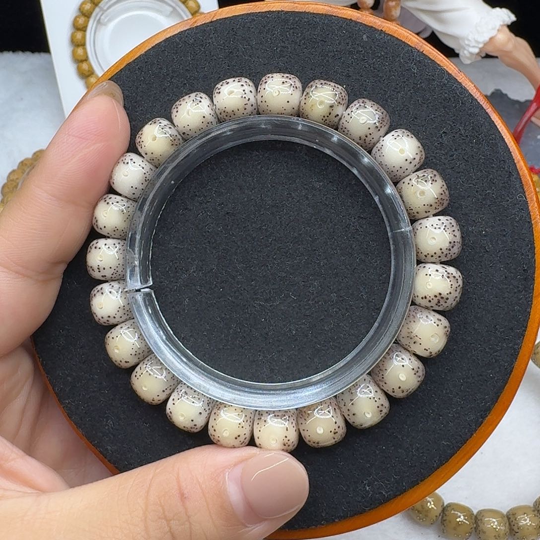 手串星月菩提石玉料卡10正月留白