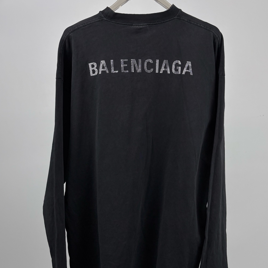 99新 Balenciaga/巴黎世家 巴黎世家背后水钻破坏长袖2码14836