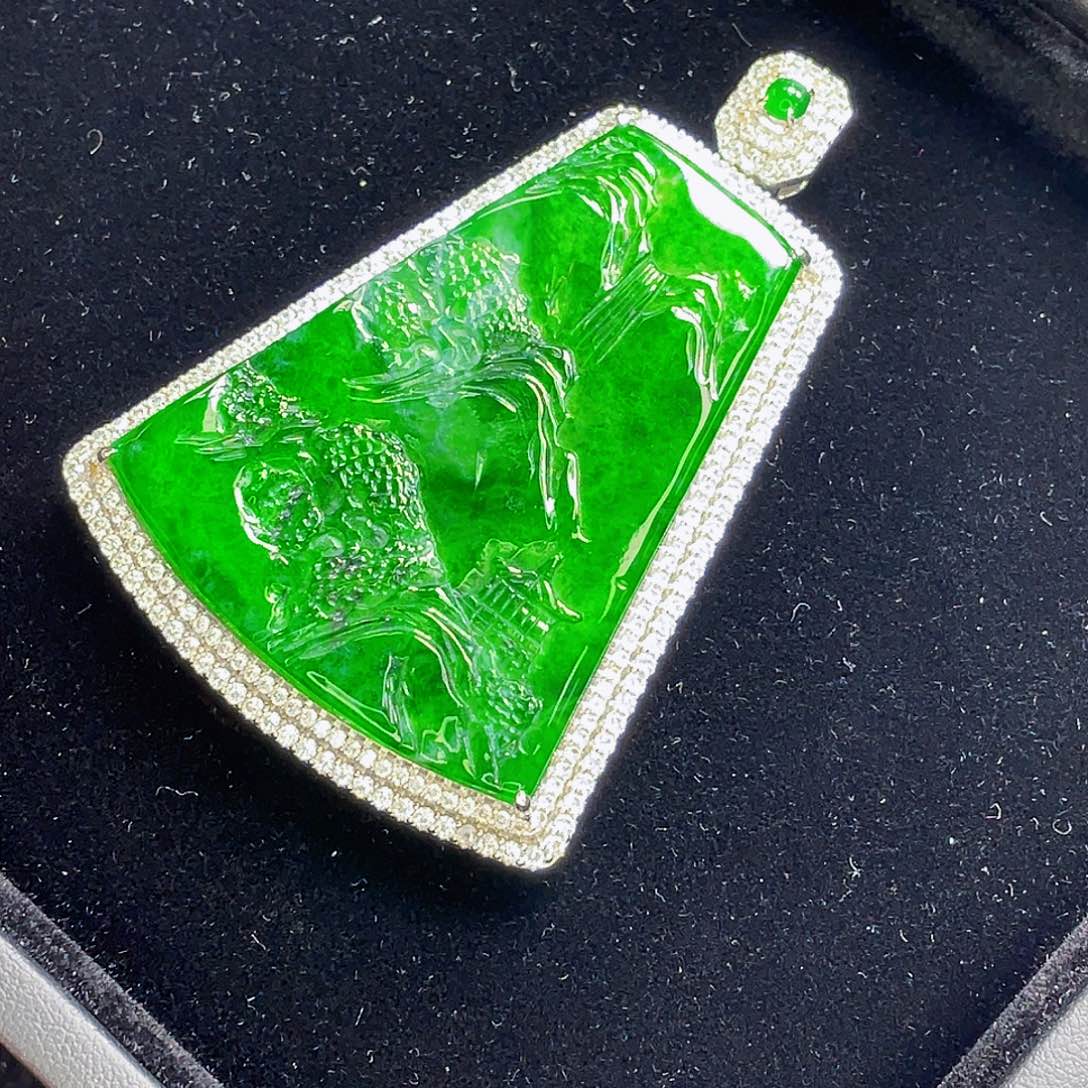 翡翠未镶嵌吊坠(不含链)