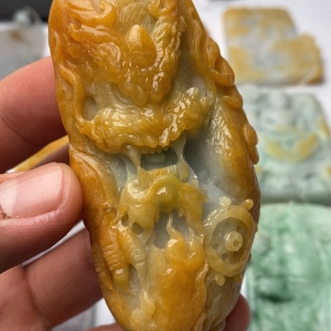 定制翡翠未镶嵌翡翠