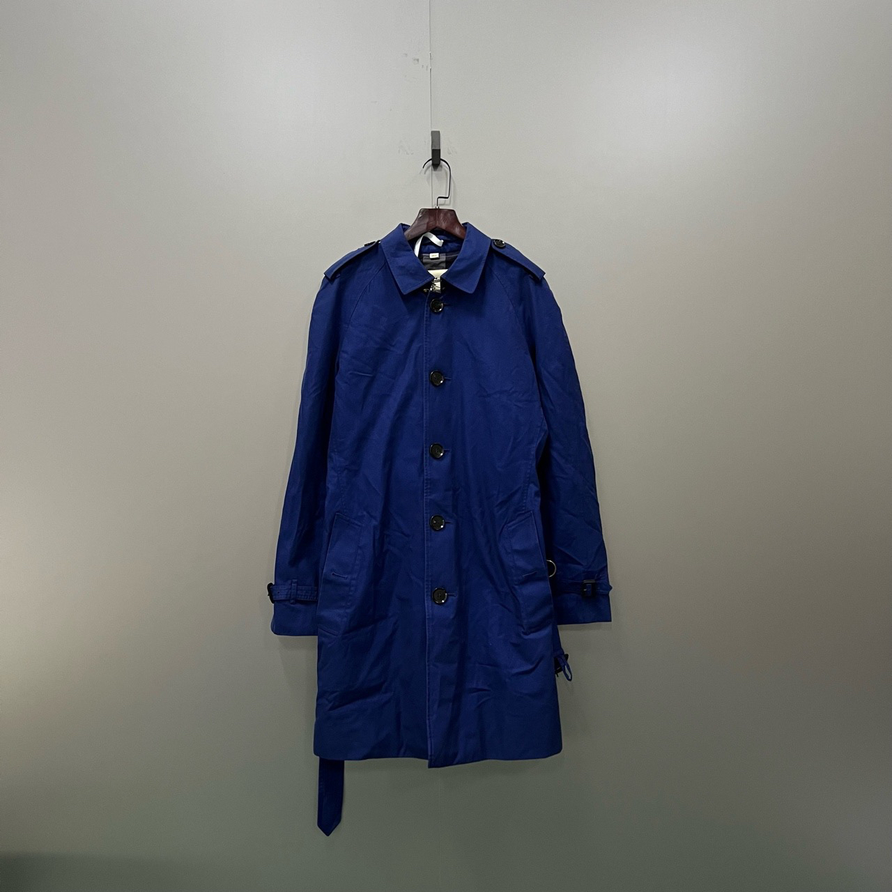 （bb）108 Burberry 巴宝莉 电光蓝风衣 46码/95新/12000/005418
