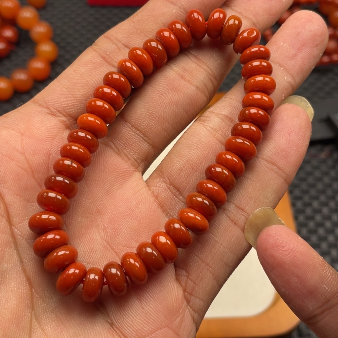 南红玛瑙未镶嵌算盘珠手串卡4*8