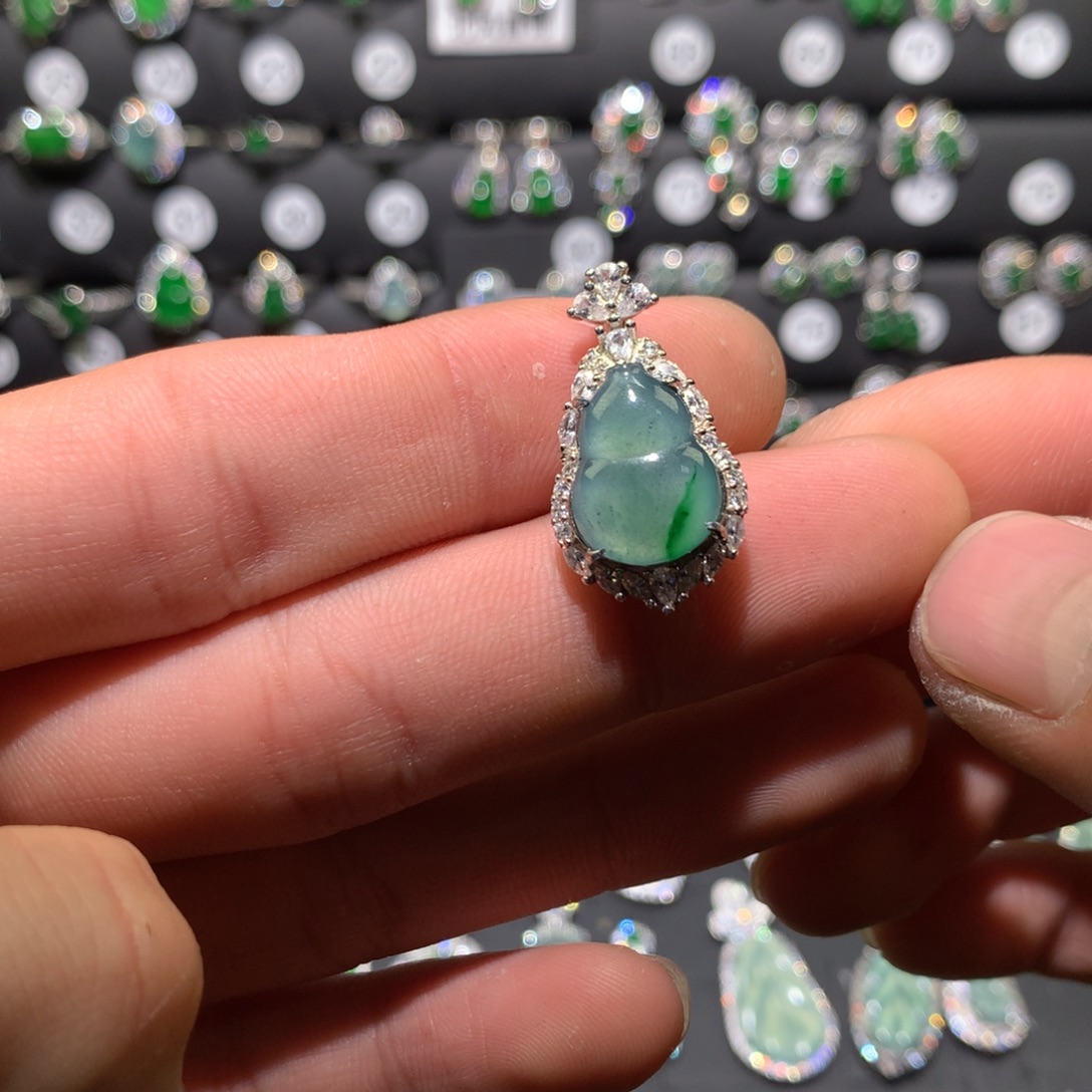 翡翠银S925镶嵌颈饰