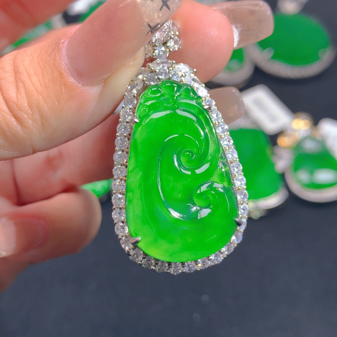 翡翠颈饰银S925镶嵌11111111111