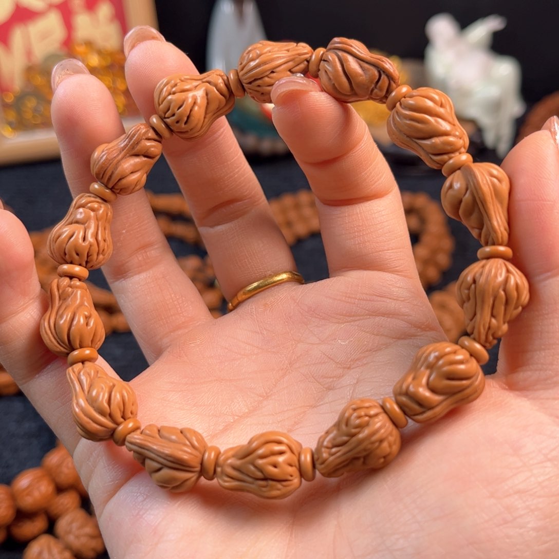 桃核手串A6链接手串