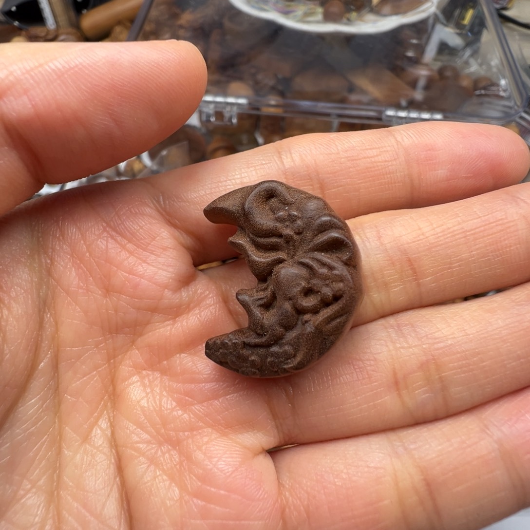 檀香木月亮凤九老山檀