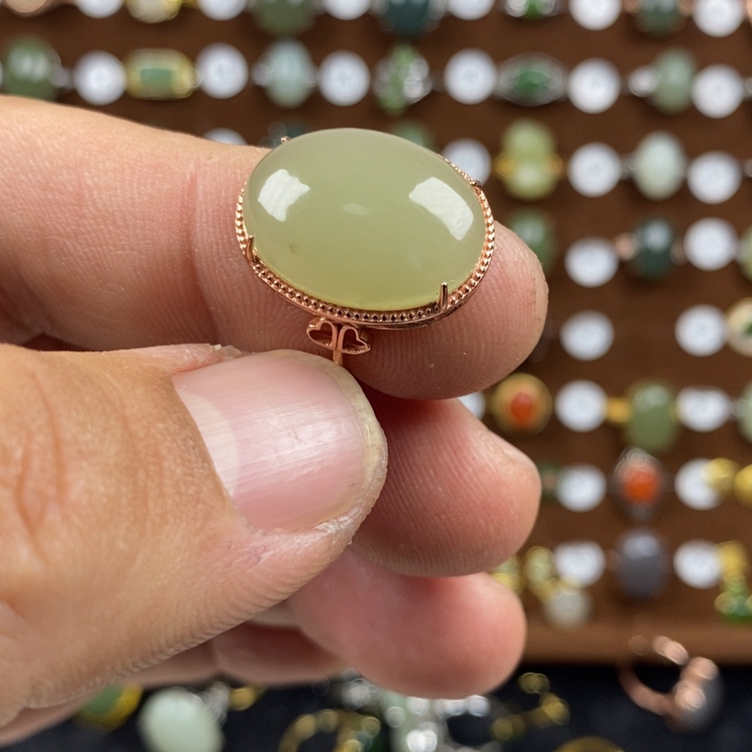 和田玉（青白玉）戒指银S925镀金镶嵌