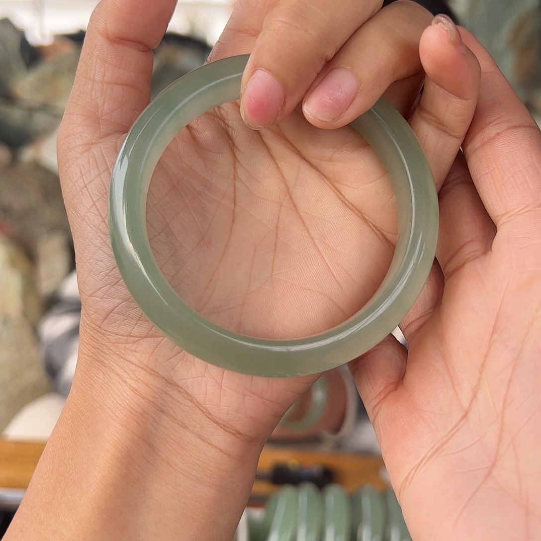 绿东陵冰晴水手镯