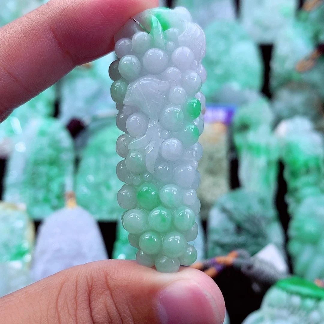 天然A货翡翠葡萄